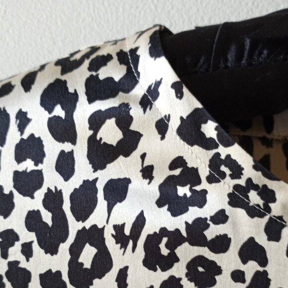 'MEL & LISA ESSENTIALS' Collarless Silk Blouse Size 8 Semi Fitted *Flawless - Picture 12 of 14